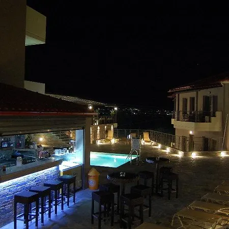 Ntinas Filoxenia & Hotel apartamentowy 4*