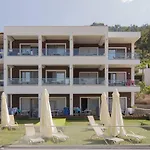 Ntinas Filoxenia & Aparthotel