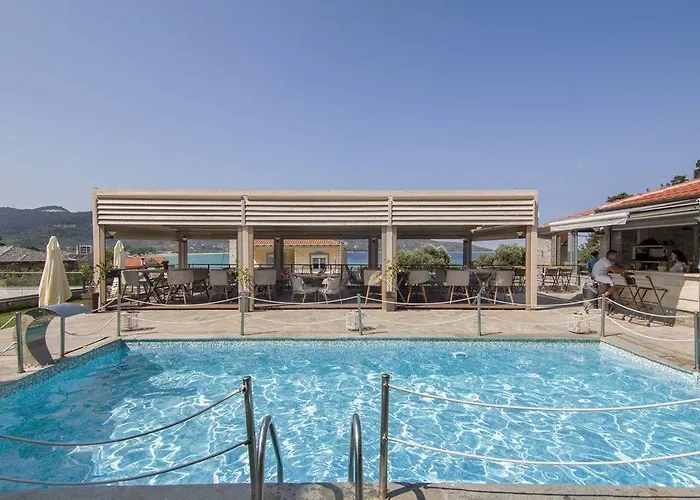 Ntinas Filoxenia Hotel&spa