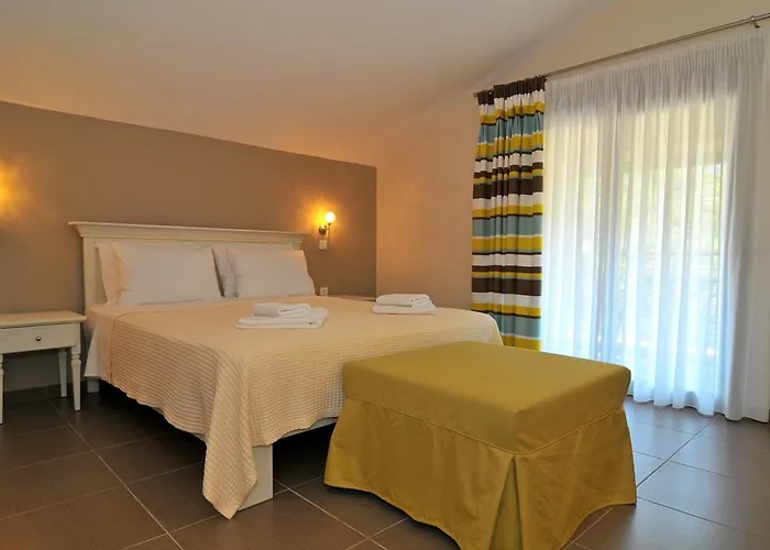 Ntinas Filoxenia & 4* Skala Potamia (Thasos)